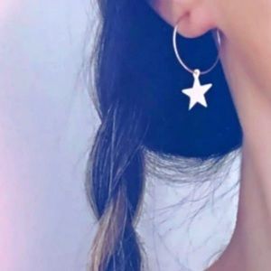 Free People | Gold Star Hoop Earrings ⭐️